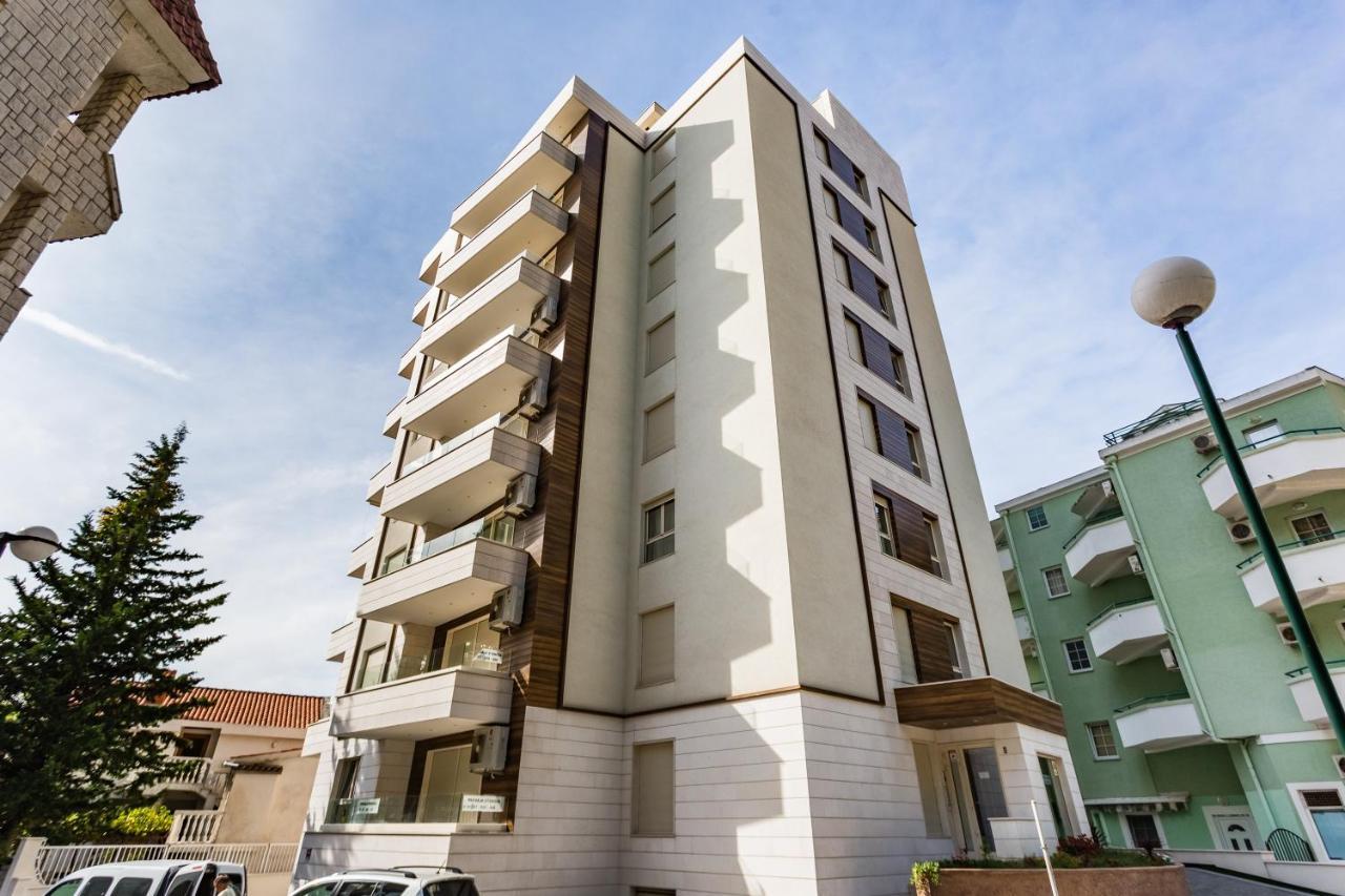 Apartments Lm Residence Rafailovici Ngoại thất bức ảnh
