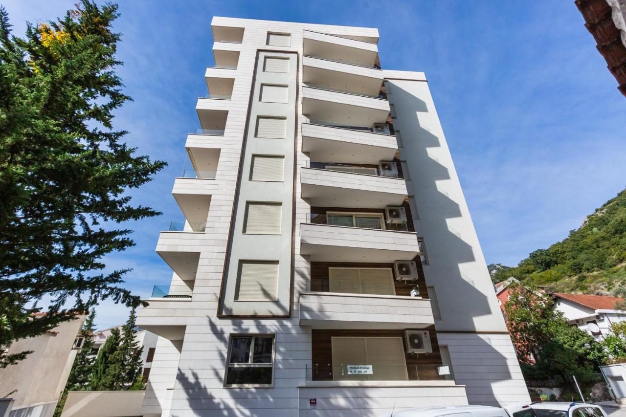 Apartments Lm Residence Rafailovici Ngoại thất bức ảnh