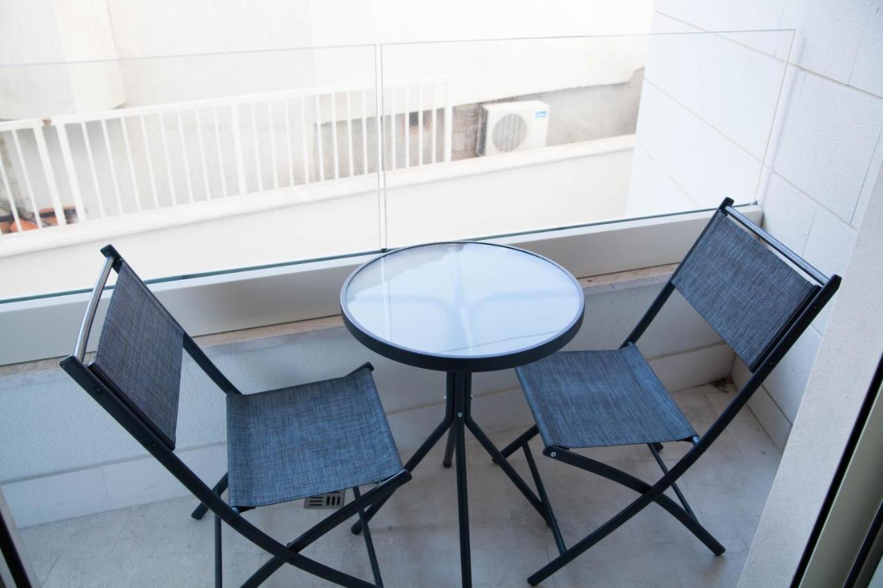 Apartments Lm Residence Rafailovici Ngoại thất bức ảnh