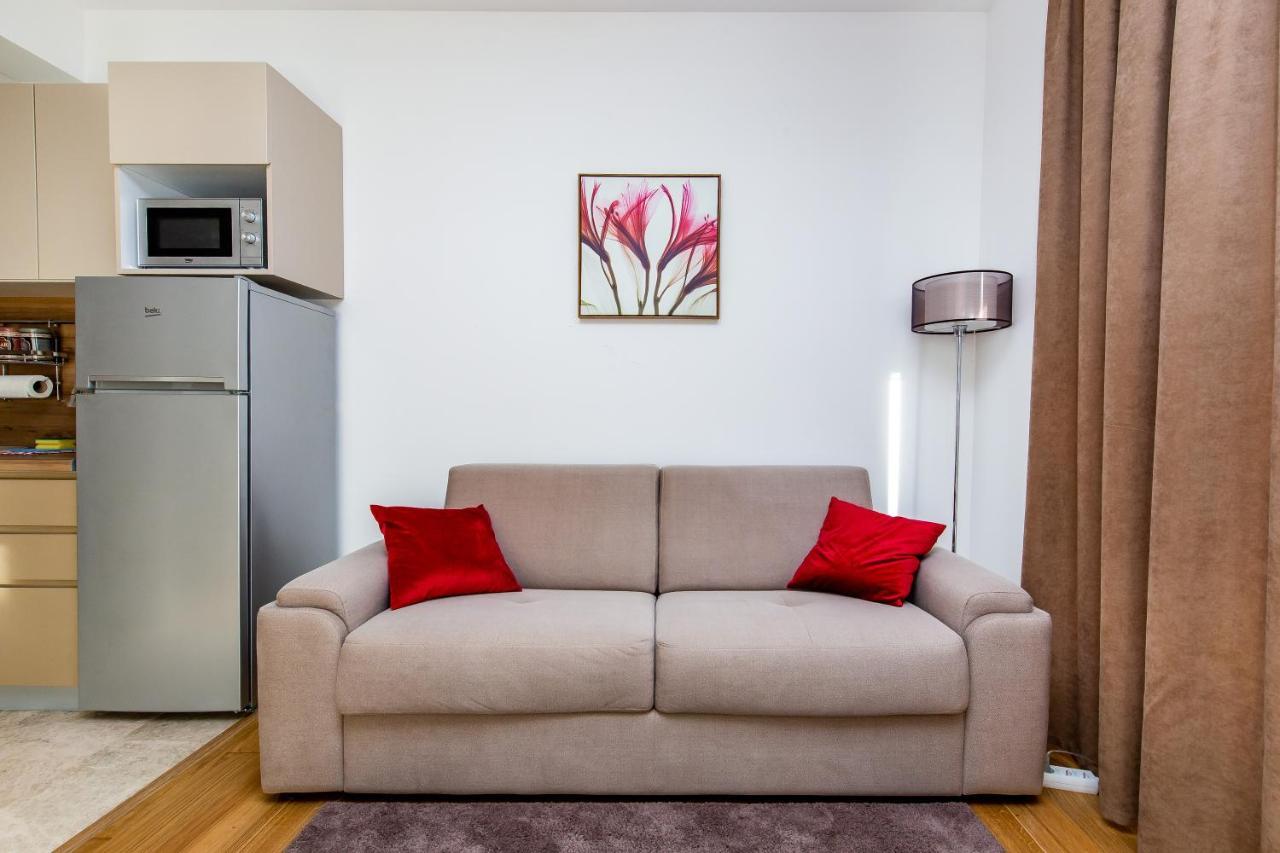 Apartments Lm Residence Rafailovici Ngoại thất bức ảnh
